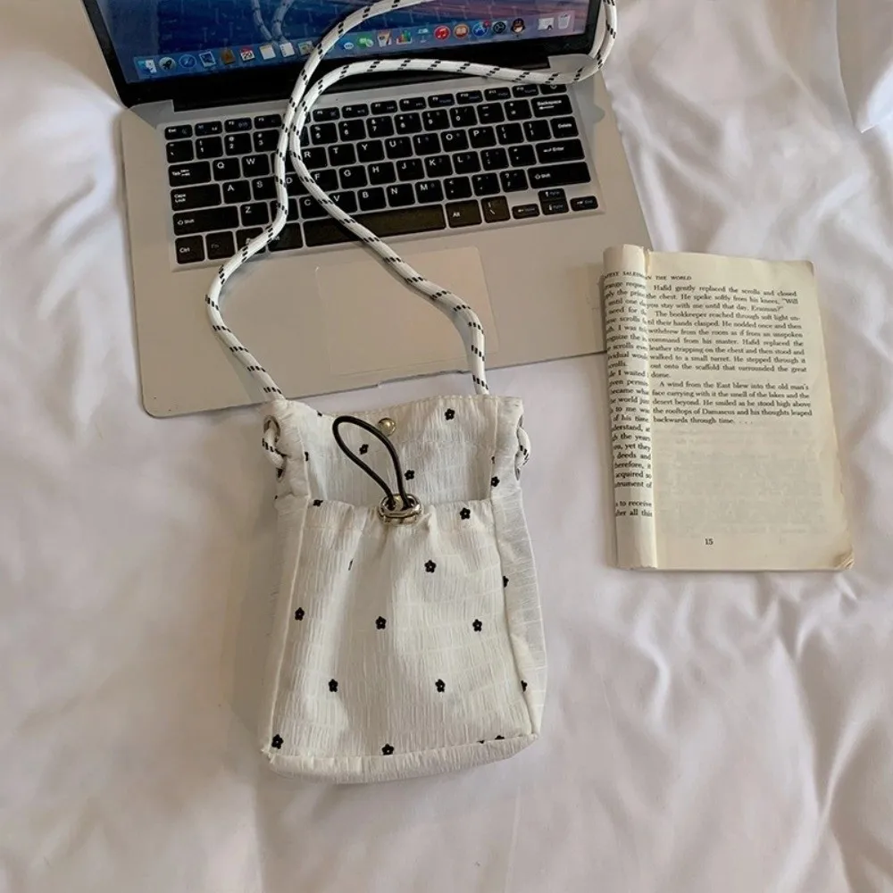 Nuevo bolso cruzado ligero con estampado de flores, versión coreana, bolso de hombro, bolso de mensaje de Color sólido para mujer - imagen 3