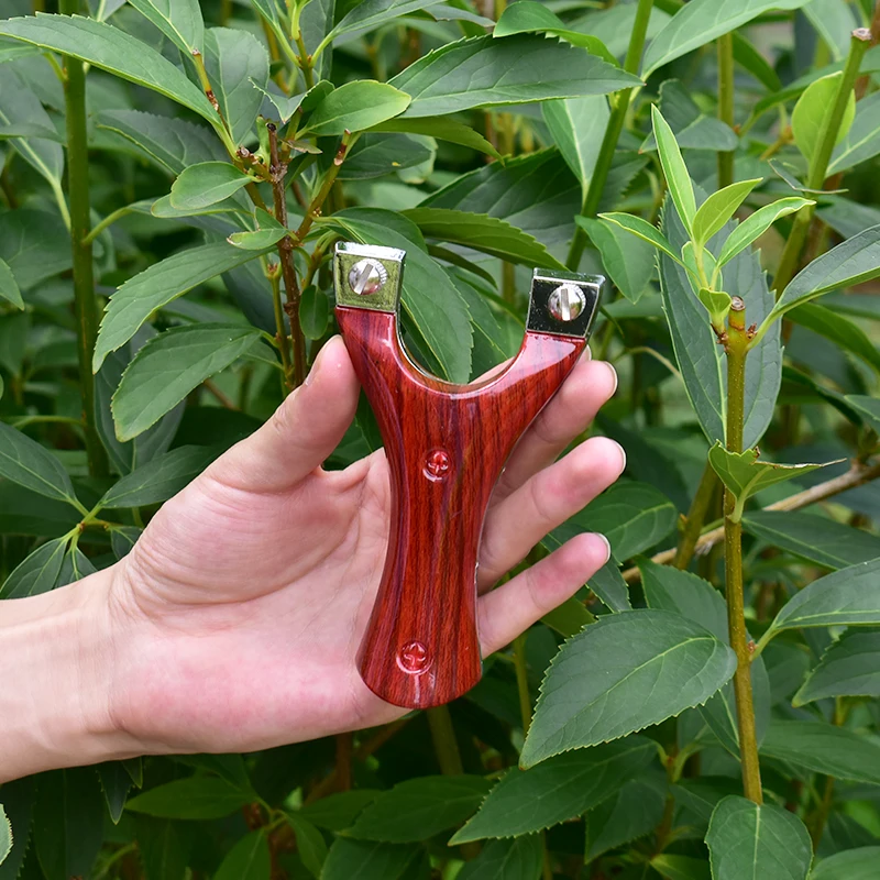 Tirachinas exquisito de cuatro colores, Honda de tiro de precisión de caza salvaje, tirachinas portátil, juguete de tiro al aire libre, nueva prensa rápida - imagen 4