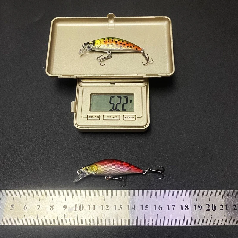 50mm 5,2g Mini señuelo pececillo hundido Pesca con mosca Pesca Wobbler para Lucio trucha agua dulce cebo duro Artificial equipo de Pesca - imagen 5