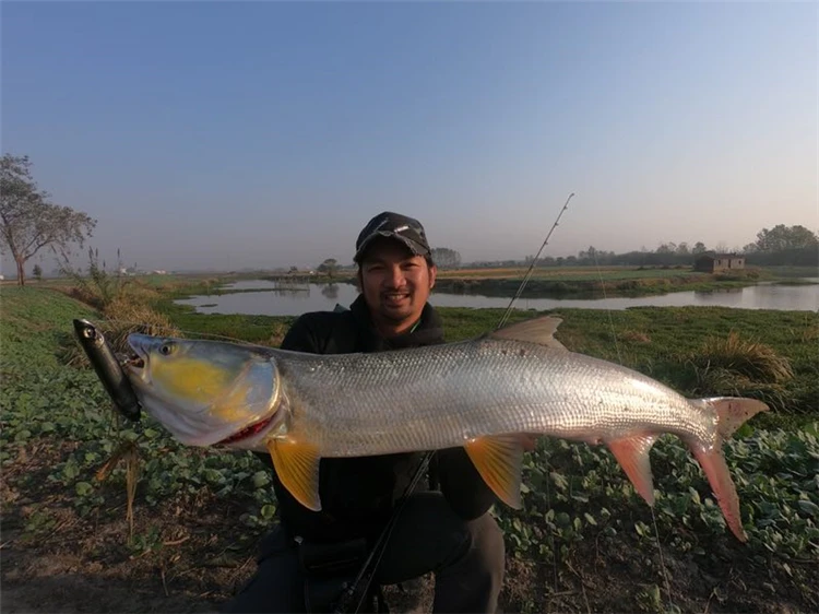 Hueso Bomber HOVERJET Surface Propeller lápiz Wave Climbing Super-cebo de largo alcance - imagen 5
