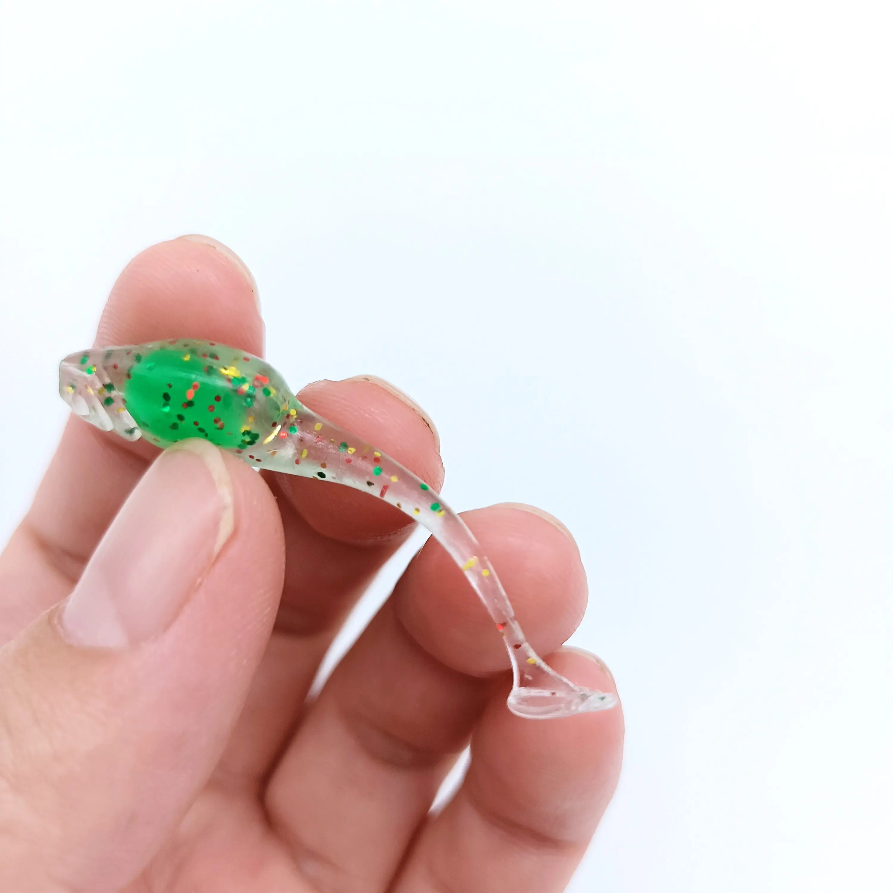 DUODUOYU 5 uds nuevo Mini señuelo de pesca suave 0,8g/90mm cola en T plantilla de gusano suave pez Wobbler cebo Artificial aparejos de pesca de silicona - imagen 4