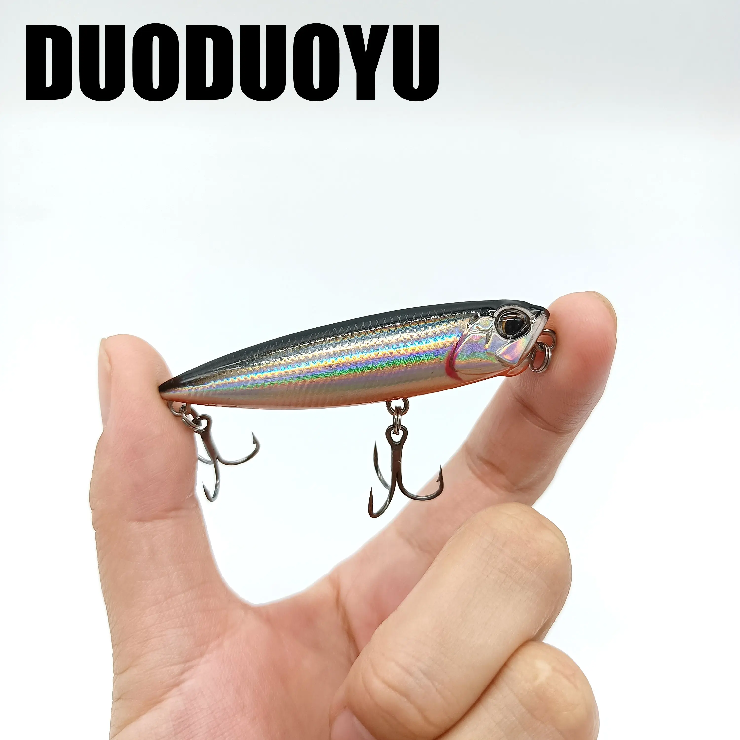 un pequeño señuelo de pesca