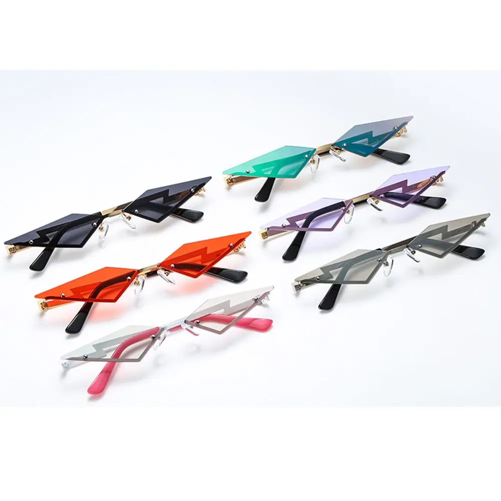 Gafas de sol sin montura para mujer, lentes de película auténtica UV400 de tendencia estrecha con forma de diamante - imagen 2