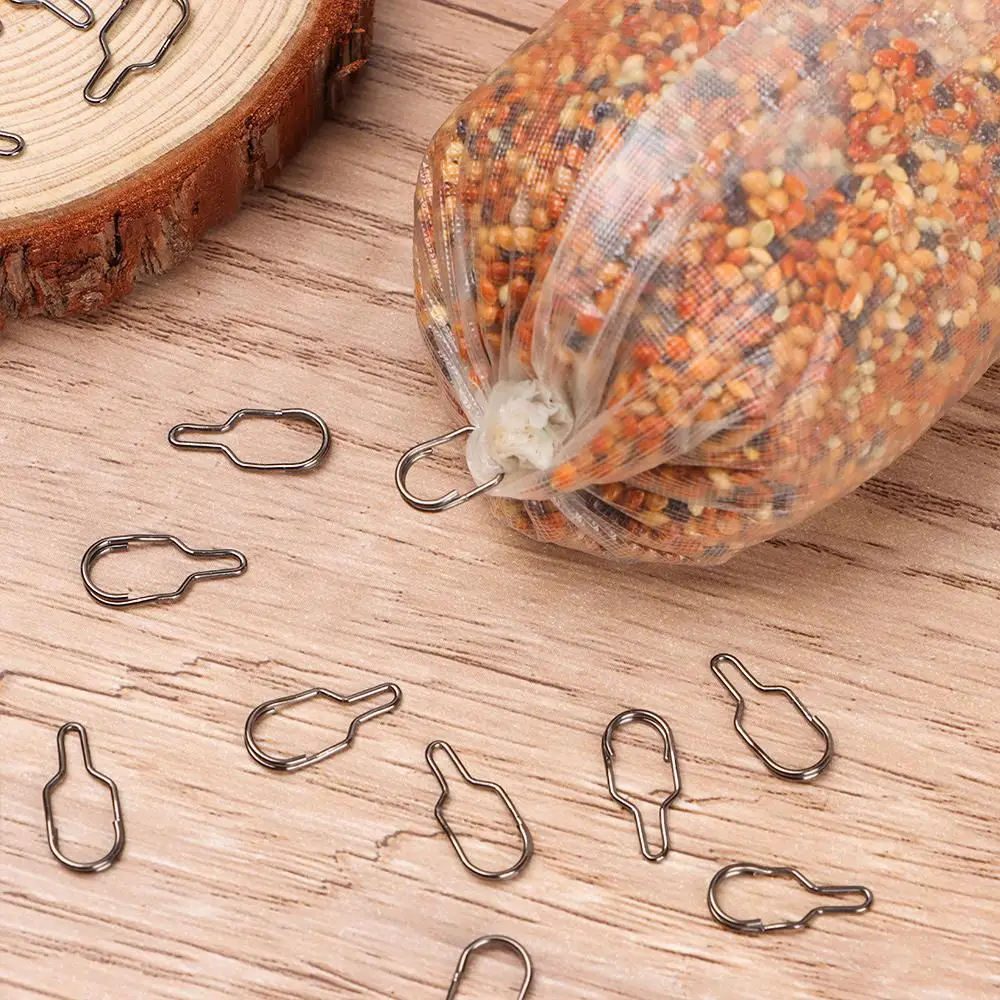 Alimentación de aves ecológica con clips de metal reutilizables para un almacenamiento y alimentación conveniente