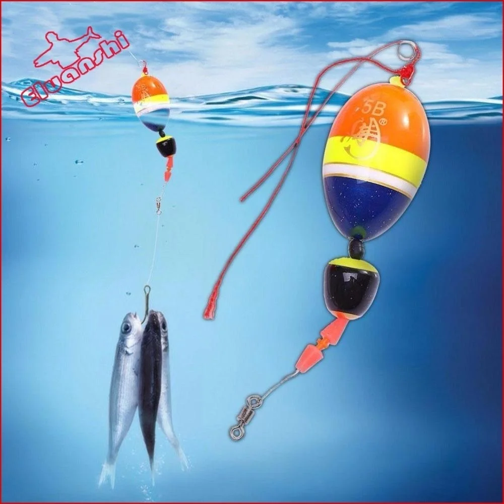 Un equipo de pesca con un corcho colorido, un hilo de pescar y un señuelo. El corcho está diseñado para flotar en la superficie del agua y normalmente se utiliza para ayudar a los pescadores a detectar cuando un pez ha mordido el anzuelo.