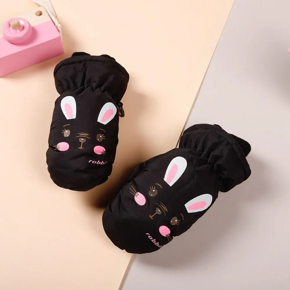 Lindos guantes negros con diseños de conejito para niños