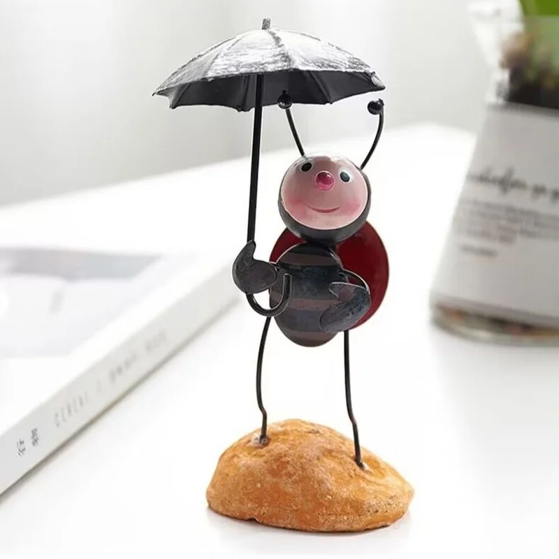 Pequeña mariquita Departamento creativo curación pequeños adornos sala de estar ordenador escritorio TV gabinete moderno hogar jardín decoración - imagen 4