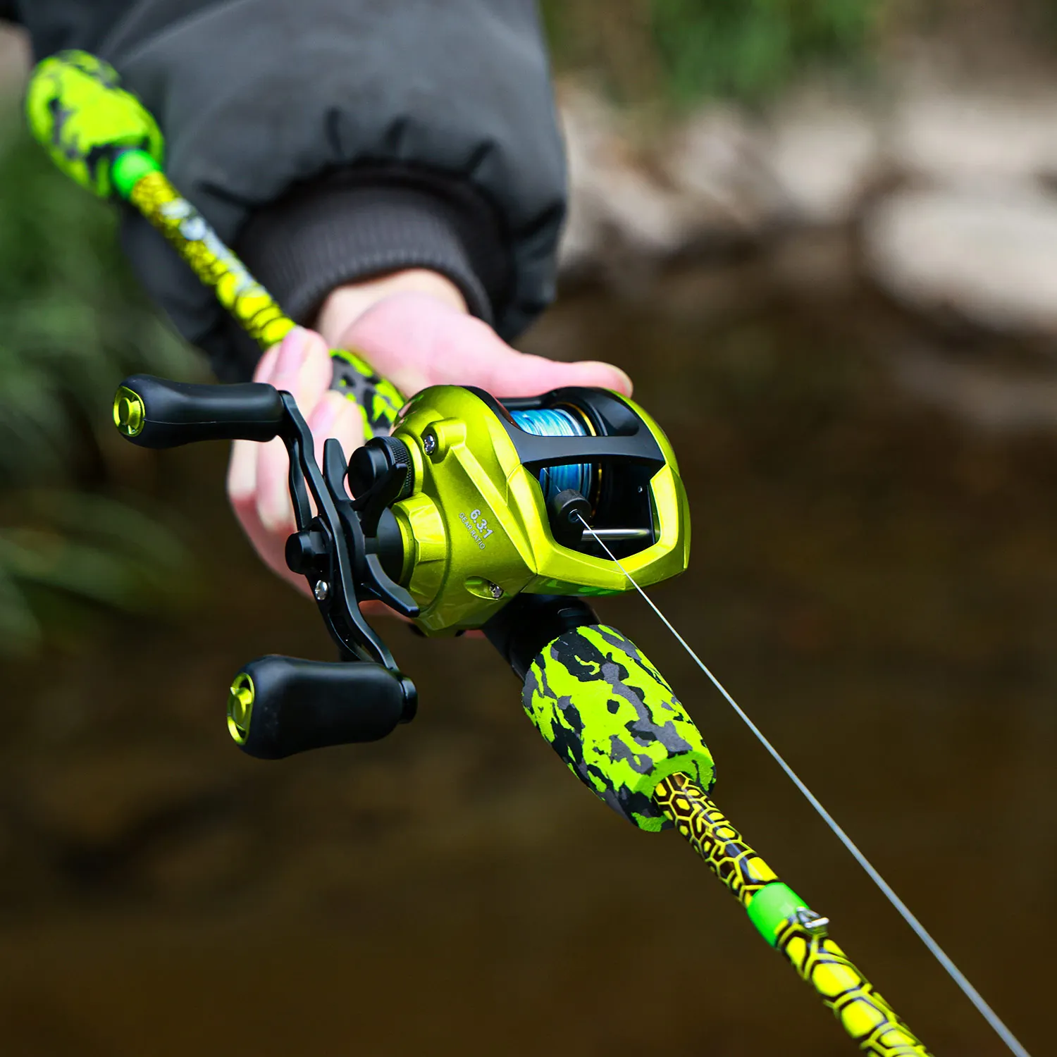 Combo Baitcasting Sougayilang – Caña y Carrete de Carbono para Lubina - imagen 2