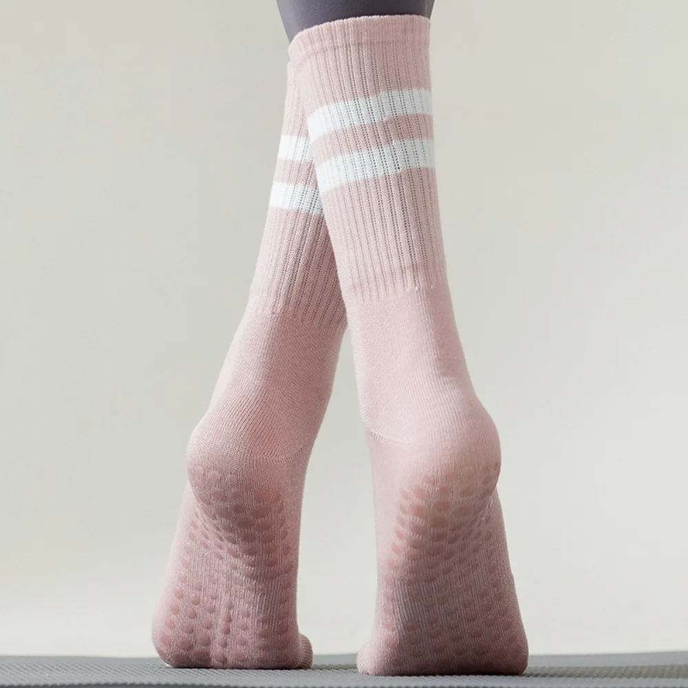 Calcetines de Yoga suaves y cálidos a rayas de Color sólido para mujer, calcetines de estilo coreano, medias de tubo medio de algodón