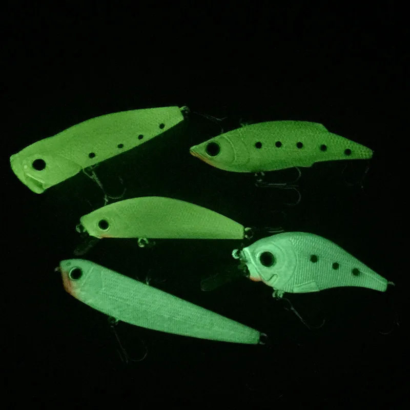 Cebo de Pesca nocturno luminoso 3D, 1 piezas, 8cm, 8g, señuelos para pececillos con anzuelos triples, cebos artificiales duros, aparejos para Pesca de carpa - imagen 3
