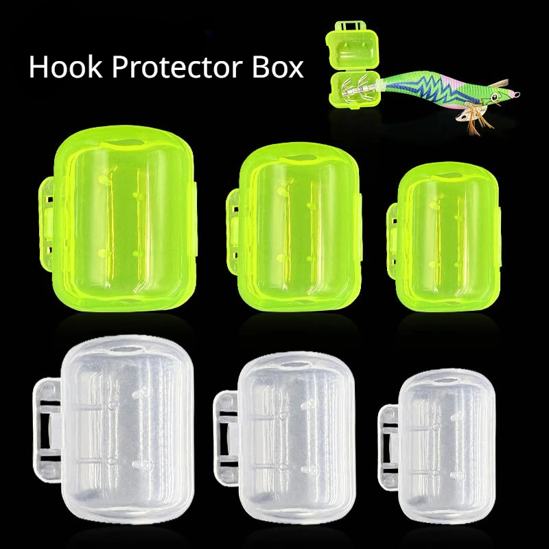 Protectores elásticos cubriendo puntas de anzuelos