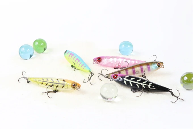 JACKALL Chubby Pencil55 Lápiz de superficie de agua 3,1 g Micro-objeto Palabra Rumbo de perro Boca de caballo Boca