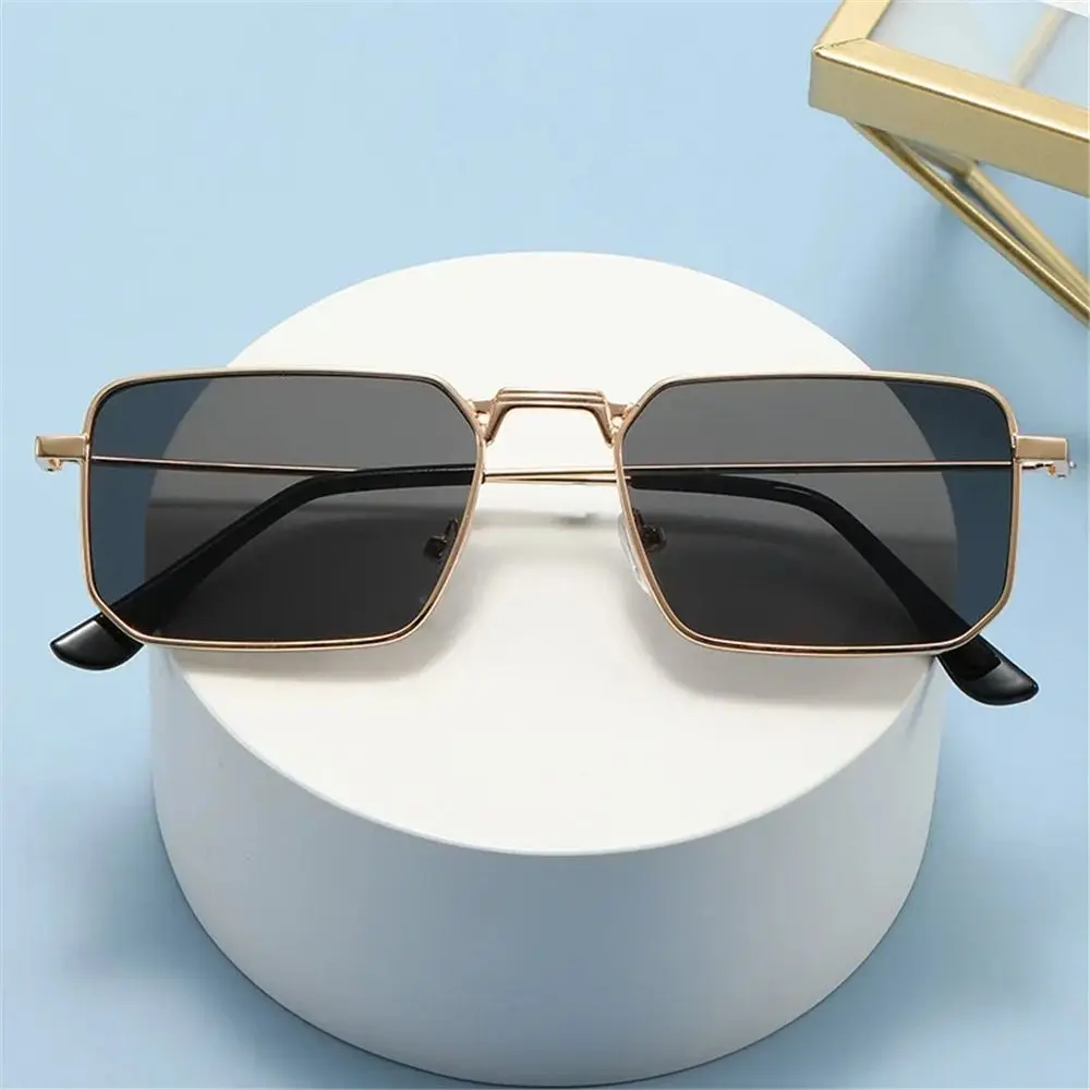 Gafas de sol rectangulares de alta calidad para hombre y mujer, lentes con montura de Metal, cuadradas, de marca Vintage - imagen 5