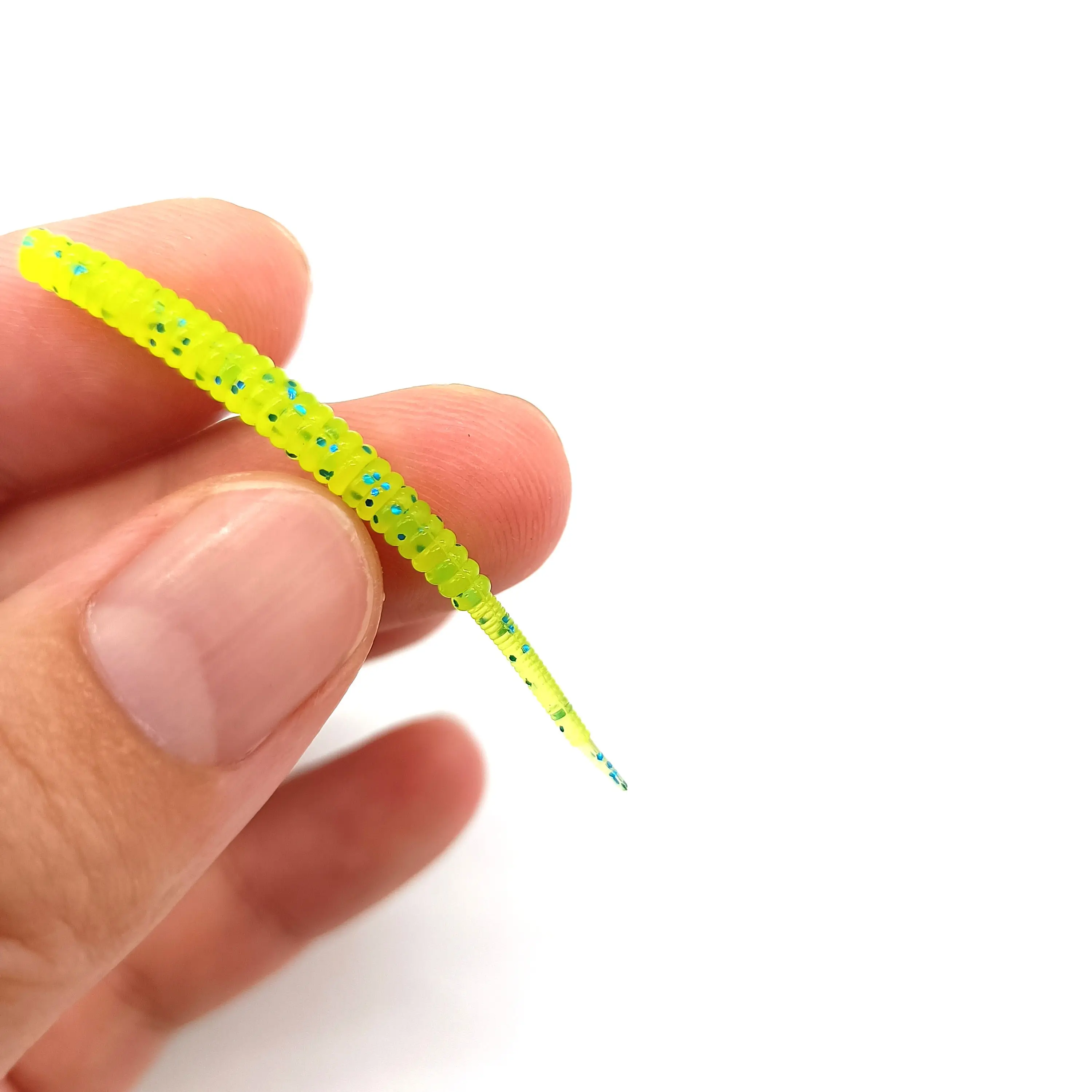 DUODUOYU 10 unids/lote Mini señuelo de pesca suave 0,4g/40mm Wobbler cola de aguja Artificial señuelo de silicona cebo de gusano suave aparejos de pesca - imagen 5