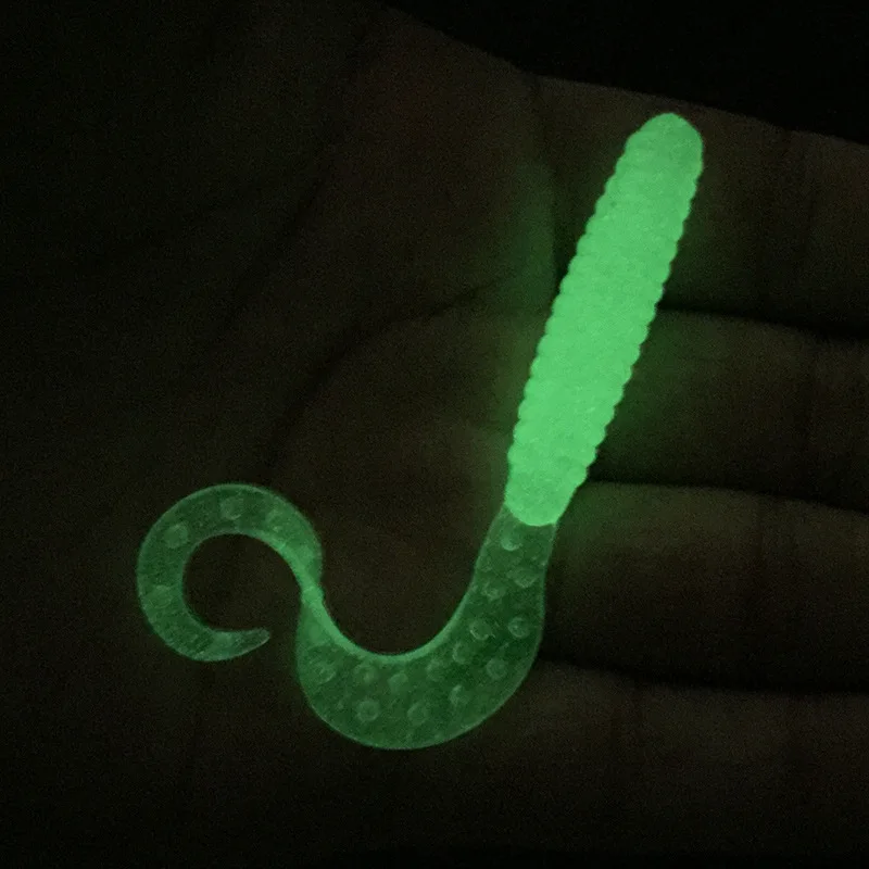 Juego de Señuelos de Pesca de cola larga, 5 uds., 6,5 cm, 2,4g, gusanos de plástico suave, cebo de Pesca, Spinnerbait de silicona, Swim Wobbler, señuelo de Pesca - imagen 4