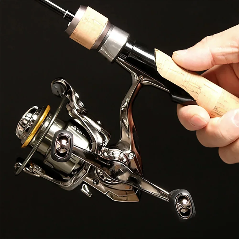 Experimente la emoción de la pesca con este combo de caña de pesca y carrete de alta calidad