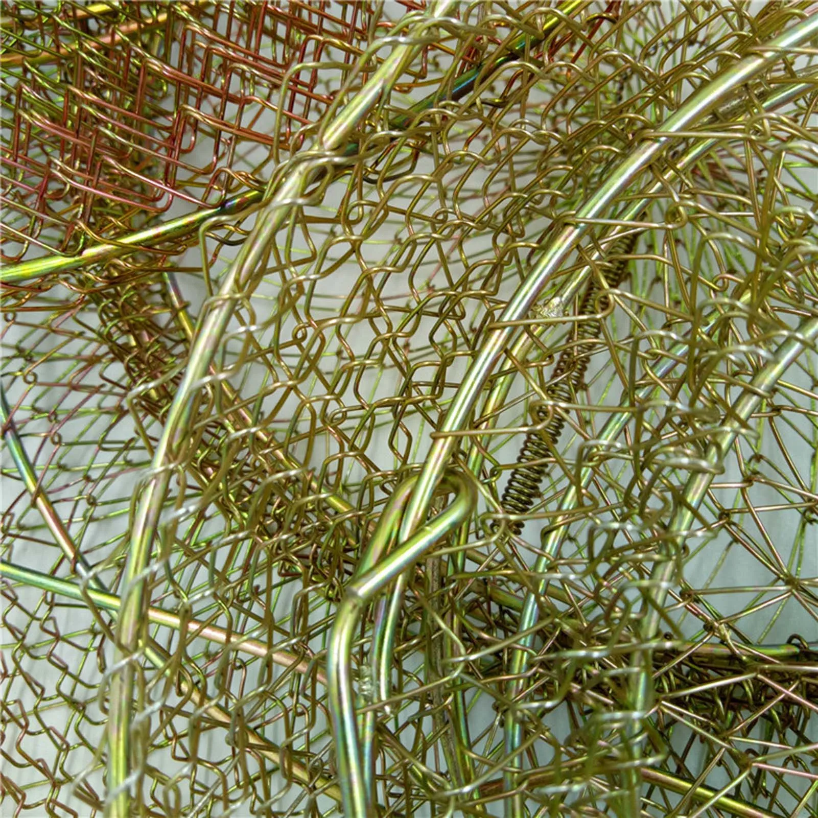 Red de pesca plegable portátil chapada en Zinc, malla de pescado tejida de alambre de acero duradero, red de peces vivos de gran capacidad para carpa, lubina de mar - imagen 2