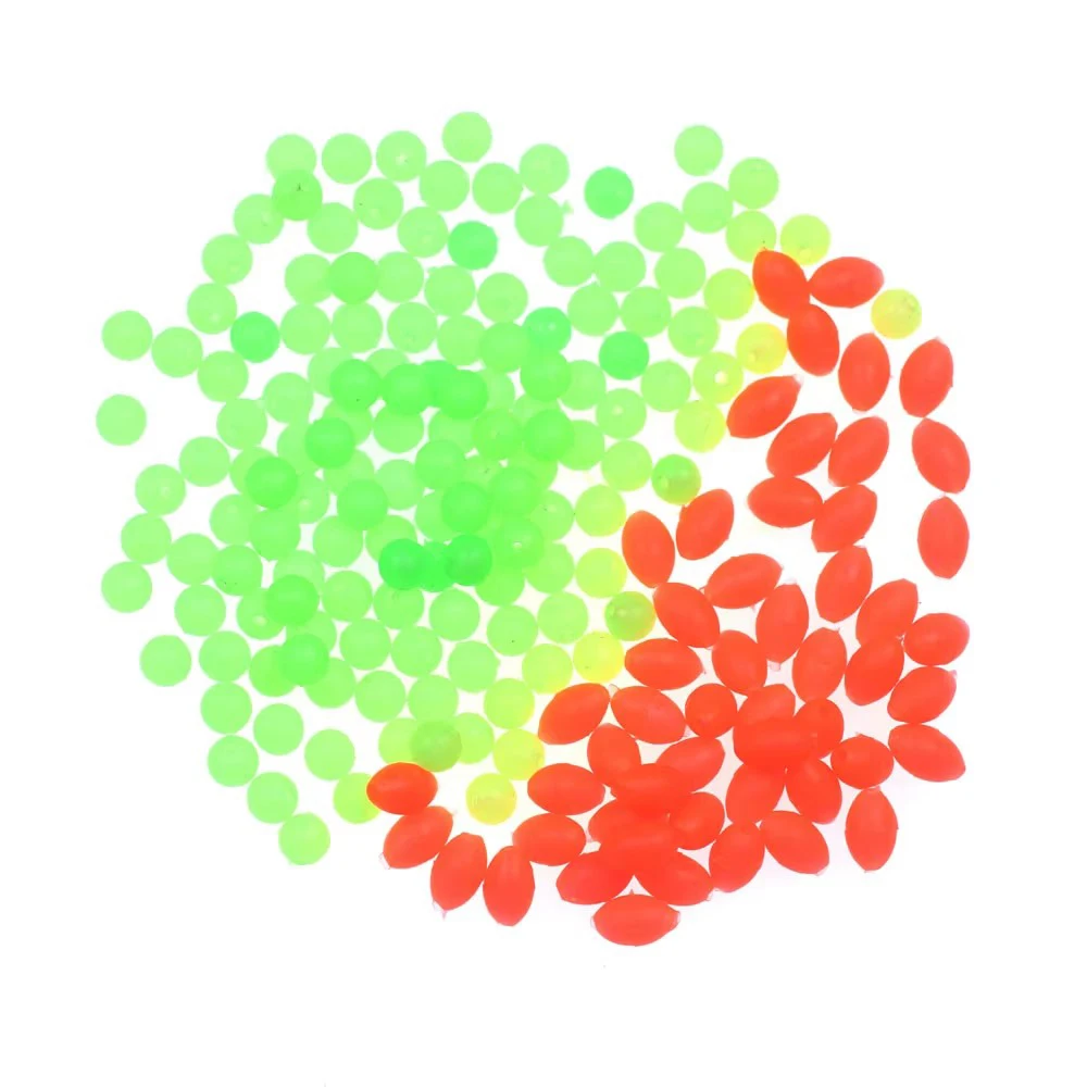 100 Uds. Cuentas de pesca luminosas de goma suave ovaladas, cuentas que se hunden brillantes para aparejos de pesca con anzuelo triple, aparejos de señuelo de pesca verde y rojo - imagen 3