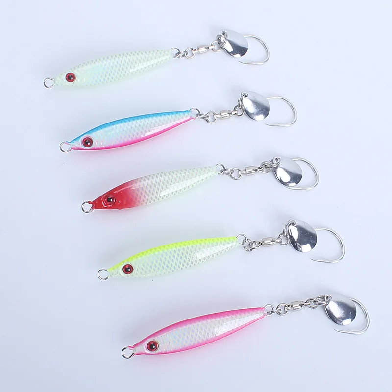 Señivos de pesca coloridos con llaves para aventuras de pesca versátiles