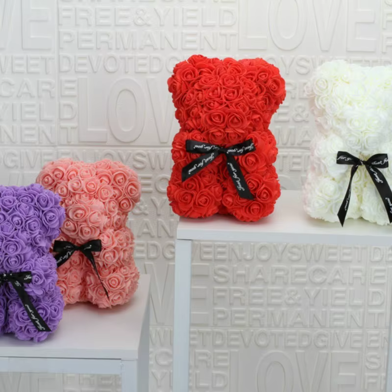 Oso de rosas eternas para San Valentín – Peluche floral decorativo - imagen 5