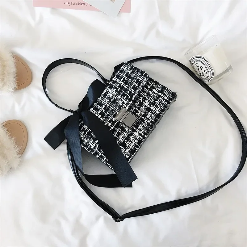 Nueva moda, bolso con correa y pajarita de Color contrastante, bolso cuadrado pequeño de mano, bolsos cruzados de un solo hombro a la moda para mujer - imagen 5