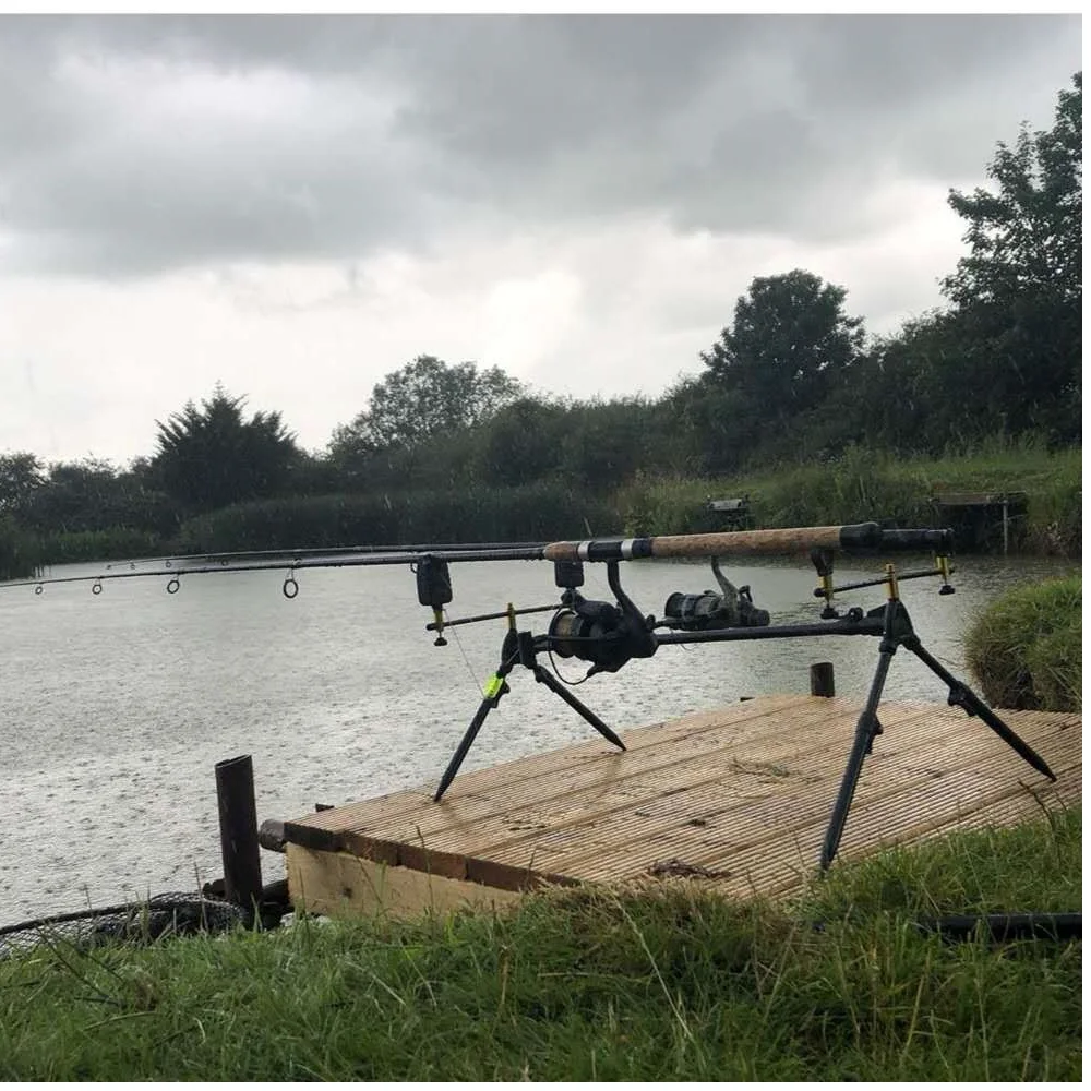 Soporte de caña de pescar plegable portátil, trípode ajustable, aleación de aluminio, telescópico - imagen 5