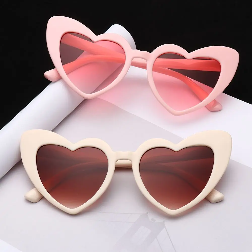 Gafas de sol con forma de corazón para mujer, anteojos de sol con montura grande, a la moda, Sexy, Retro, Ojo de Gato, Vintage, protección UV400, Unisex - imagen 3
