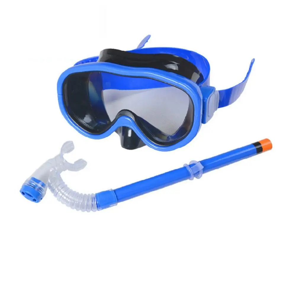 ¡Explore el mundo submarino con este vibrante set de snorkel azul!