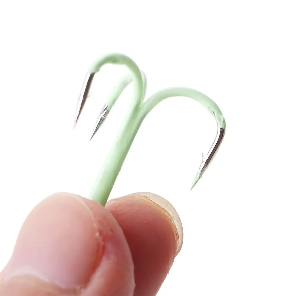 Un gancho de pesca diseñado para una mayor durabilidad y rendimiento