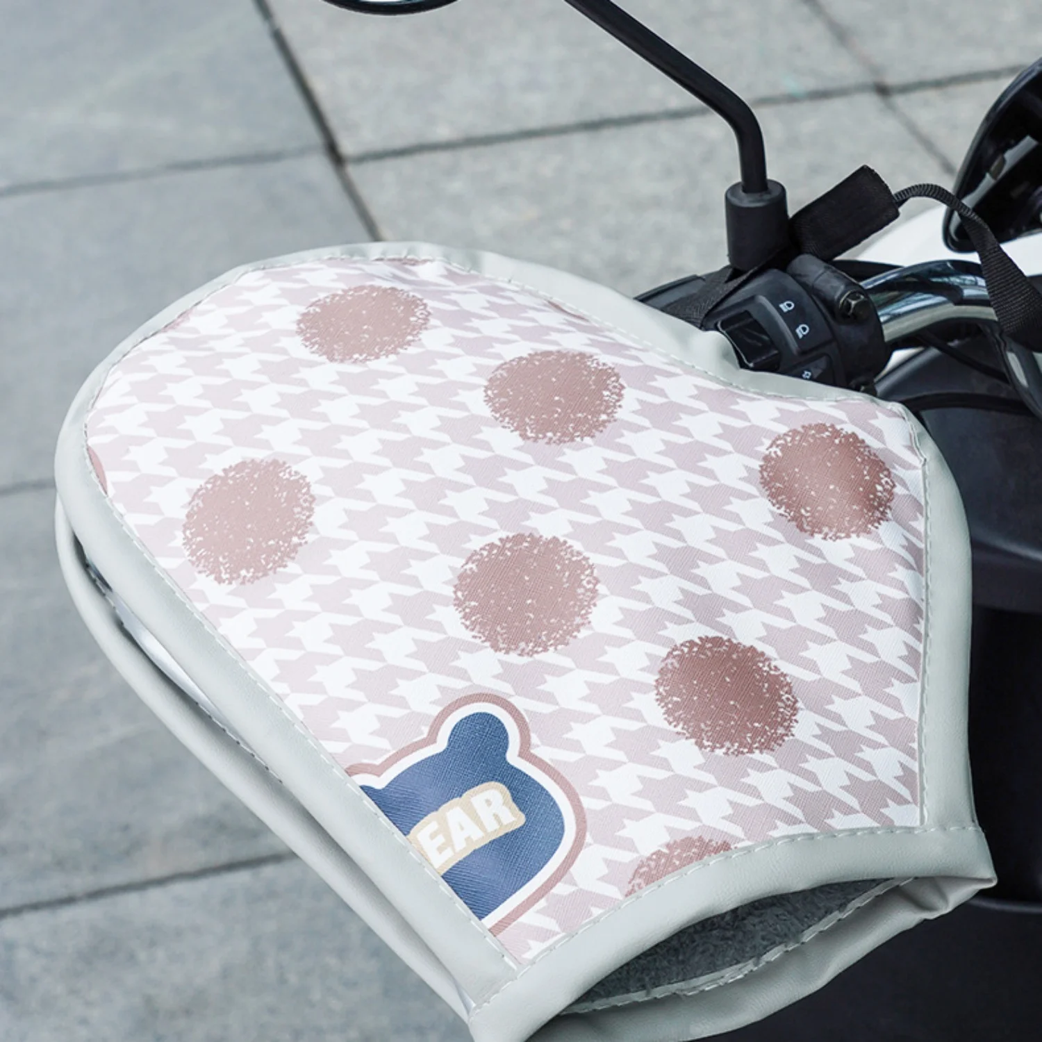 Guantes de manillar de invierno a la moda, manoplas de manillar de felpa gruesas universales para motocicleta, bicicleta eléctrica, guantes cálidos