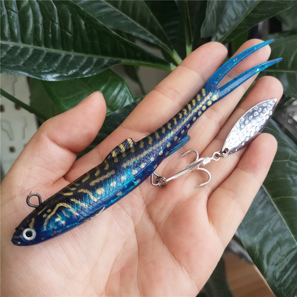 un vibrante señuelo de pesca realista diseñado para una captura efectiva