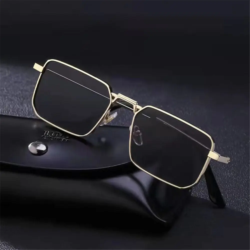 Gafas de sol rectangulares Retro Para hombres y mujeres, marco de Metal de alta calidad, gafas de sol Punk, tonos de viaje Vintage, protección UV400 - imagen 2