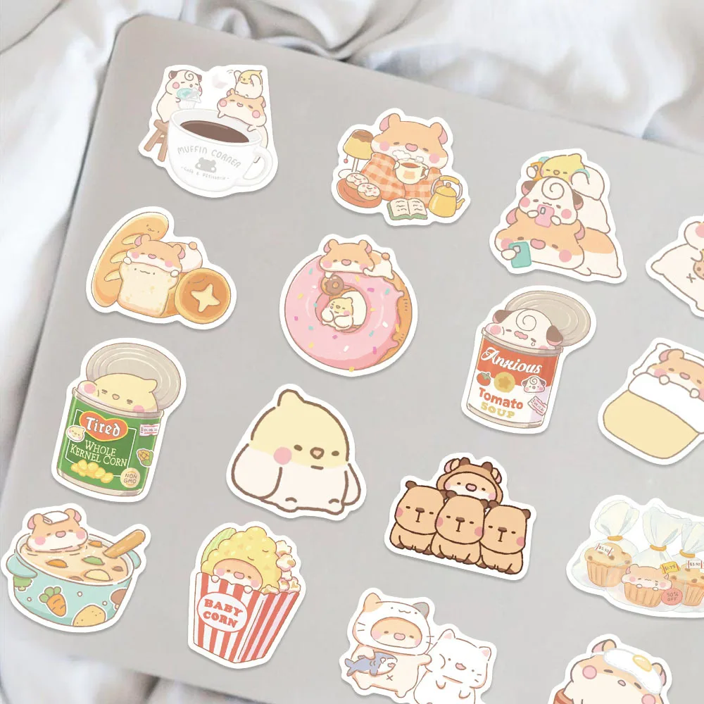 Lindas pegatinas con adorables animales disfrutando de varias golosinas