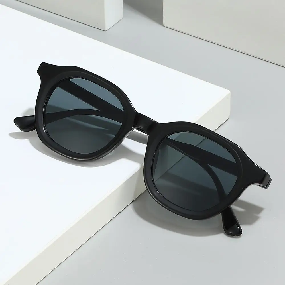 Gafas de sol ovaladas de moda, gafas de sol simples Vintage con protección UV, gafas Retro de Hip-Hop Punk, gafas de sol versátiles para hombres y mujeres - imagen 2