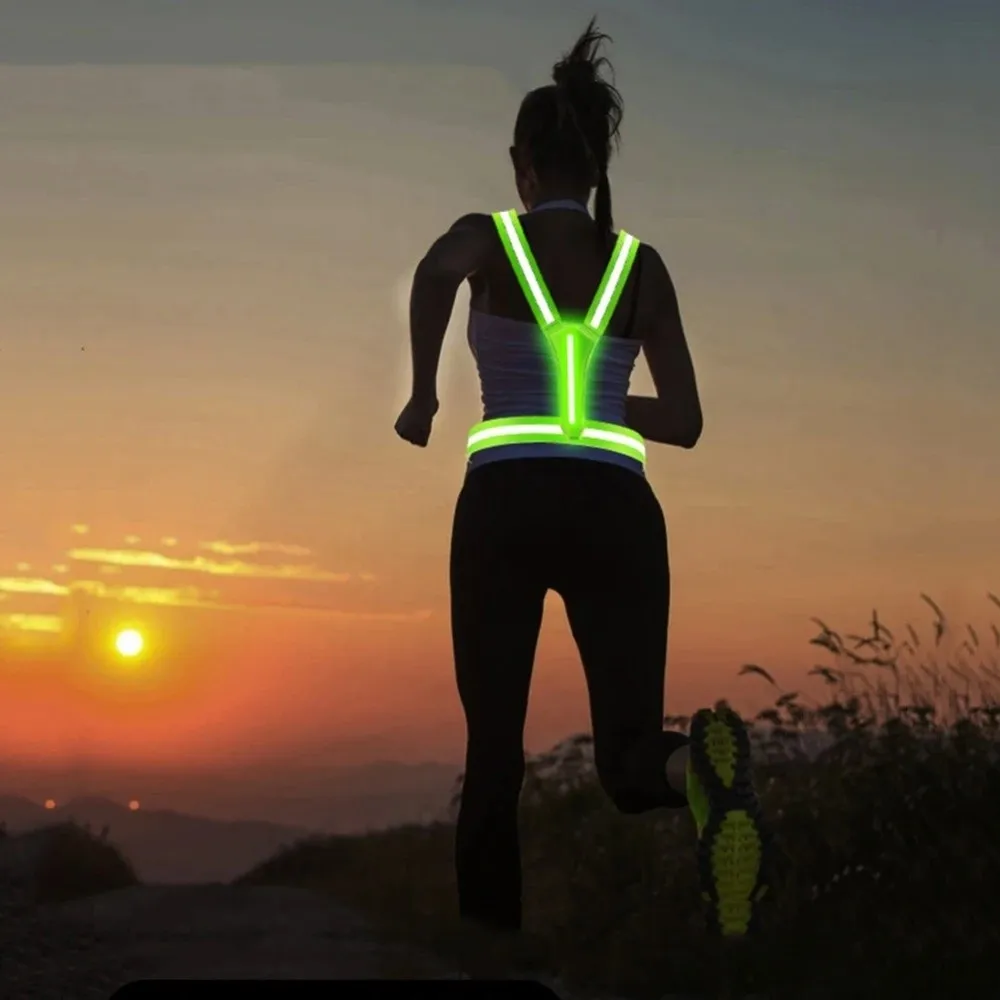 Chaleco LED para correr recargable por USB, correas reflectantes, chaleco reflector brillante impermeable, ajuste ajustable, transpirable - imagen 4