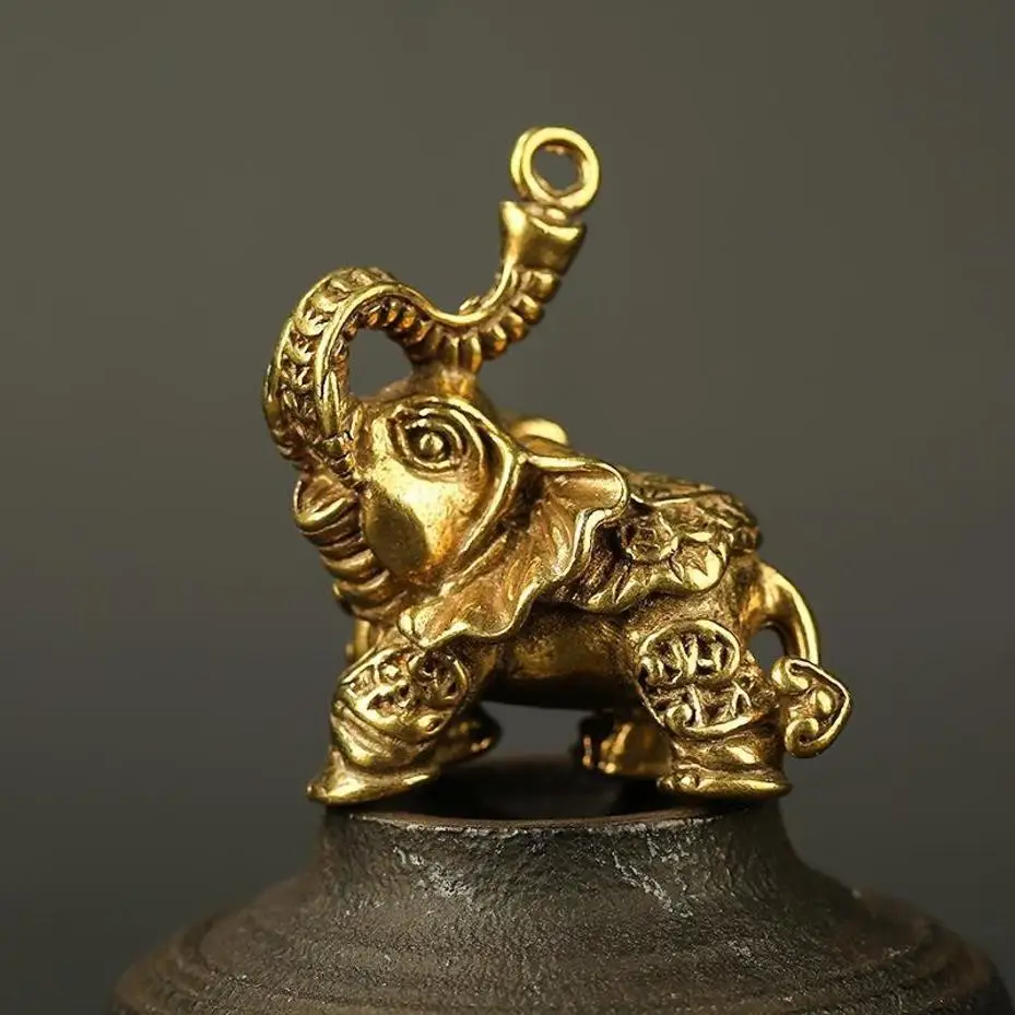 Llavero Elefante Latón Retro – Accesorio de Bolsa y Coche - imagen 4
