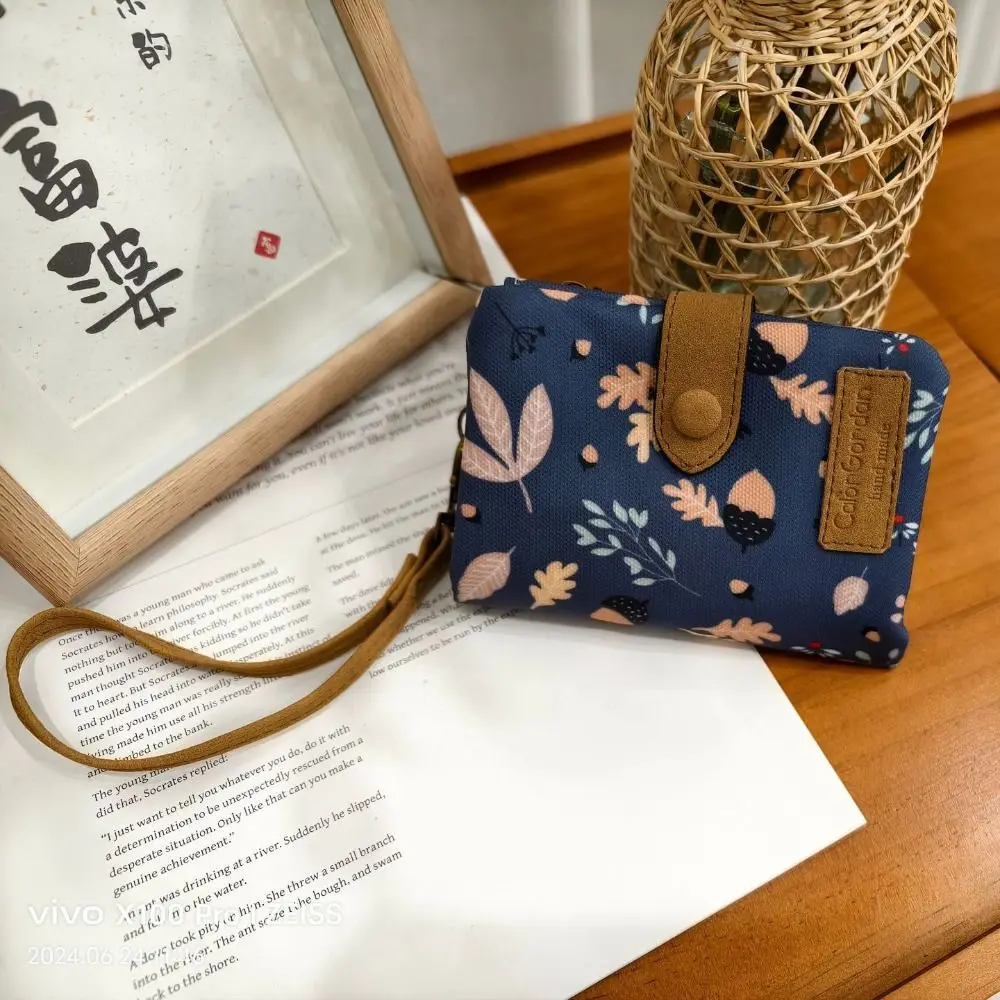 Cartera corta con cierre de cremallera a la moda, monedero de PU con capacidad de cuero, monedero estampado para mujer y niña