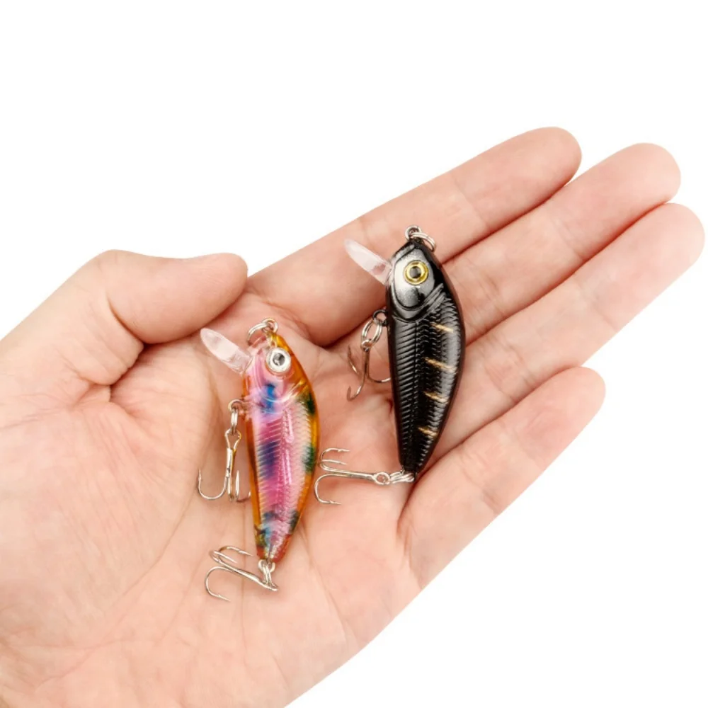 Señuelos flotantes de pesca de pececillos, cebo de plástico Artificial de calidad, 5cm, 3,6g, aparejos de pesca de lubina, carpa y Lucio, 1 unidad