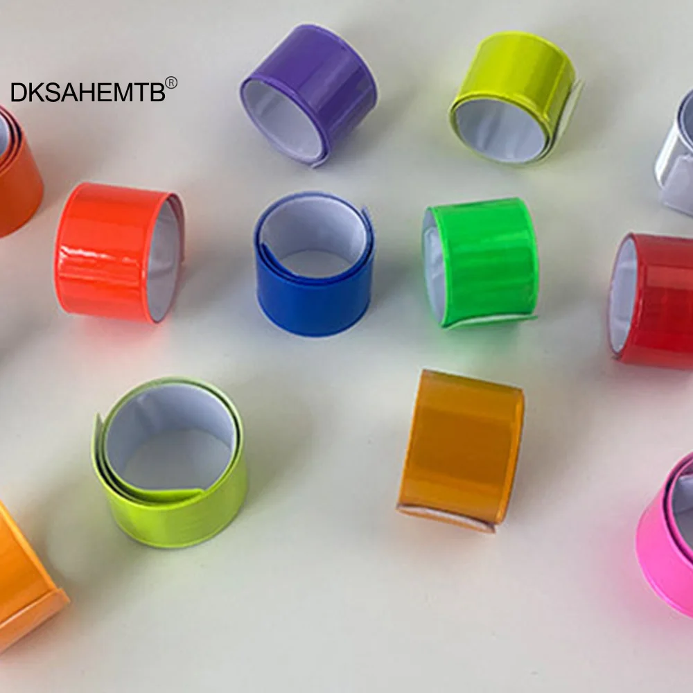 Cinta reflectante deportiva para correr de noche, ejercicio de ciclismo, entrenamiento deportivo, correas reflectantes de seguridad, práctico accesorio para deportes al aire libre - imagen 2