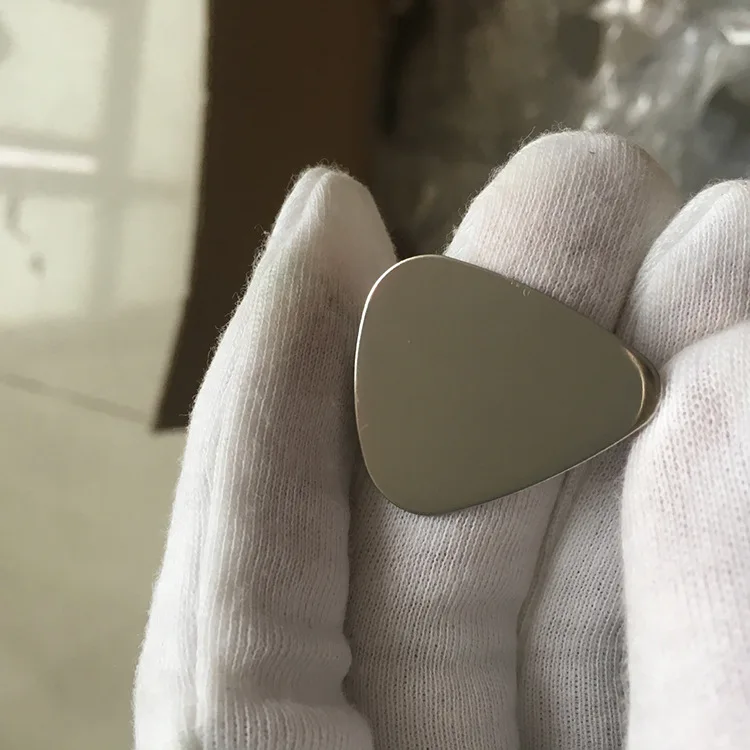 Púa de guitarra de Metal, fina y duradera, Color plateado, profesional, bajo, Ukelele, púas de guitarra, accesorios de guitarra, 1 ud. - imagen 4