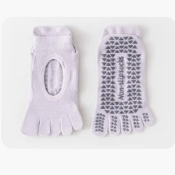 Nuevos calcetines de malla para Yoga Pilates, calcetines transpirables de Color sólido con cinco dedos, calcetines suaves antideslizantes para Fitness para práctica de baile