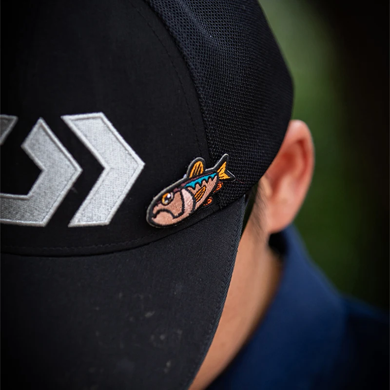 Parche de pesca bordado con velcro para mochilas y gorras - imagen 3