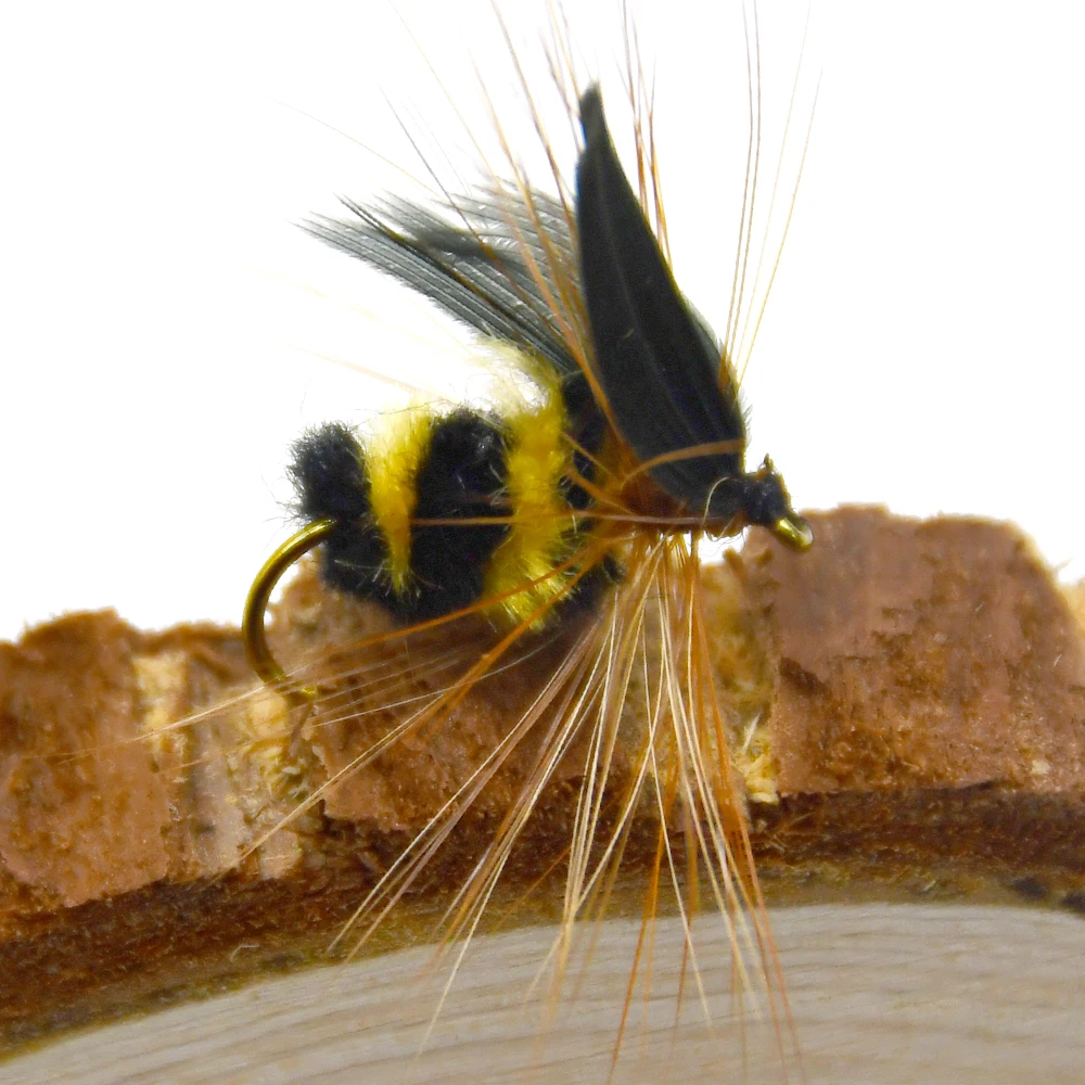 Moscas secas MNFT – Patrón abejorro negro y amarillo para trucha - imagen 4