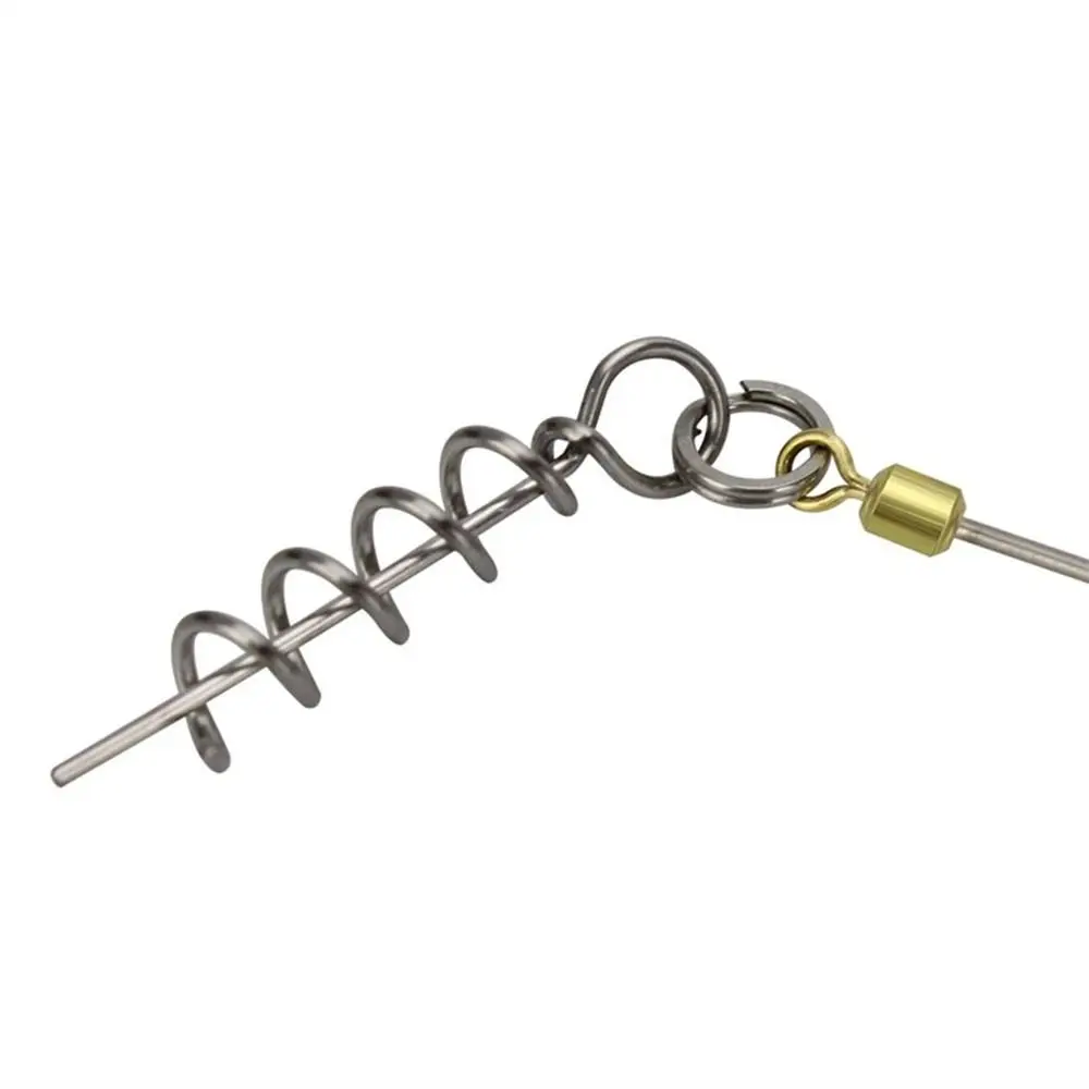 Un componente de metal enrollado probablemente utilizado en una aplicación mecánica o de pesca