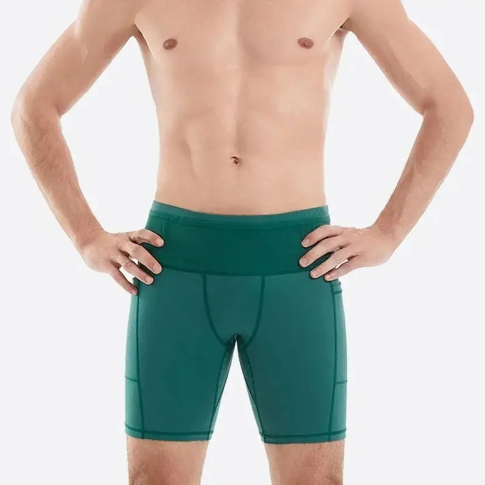 Shorts running transpirables con bolsillos múltiples y riñonera - imagen 2