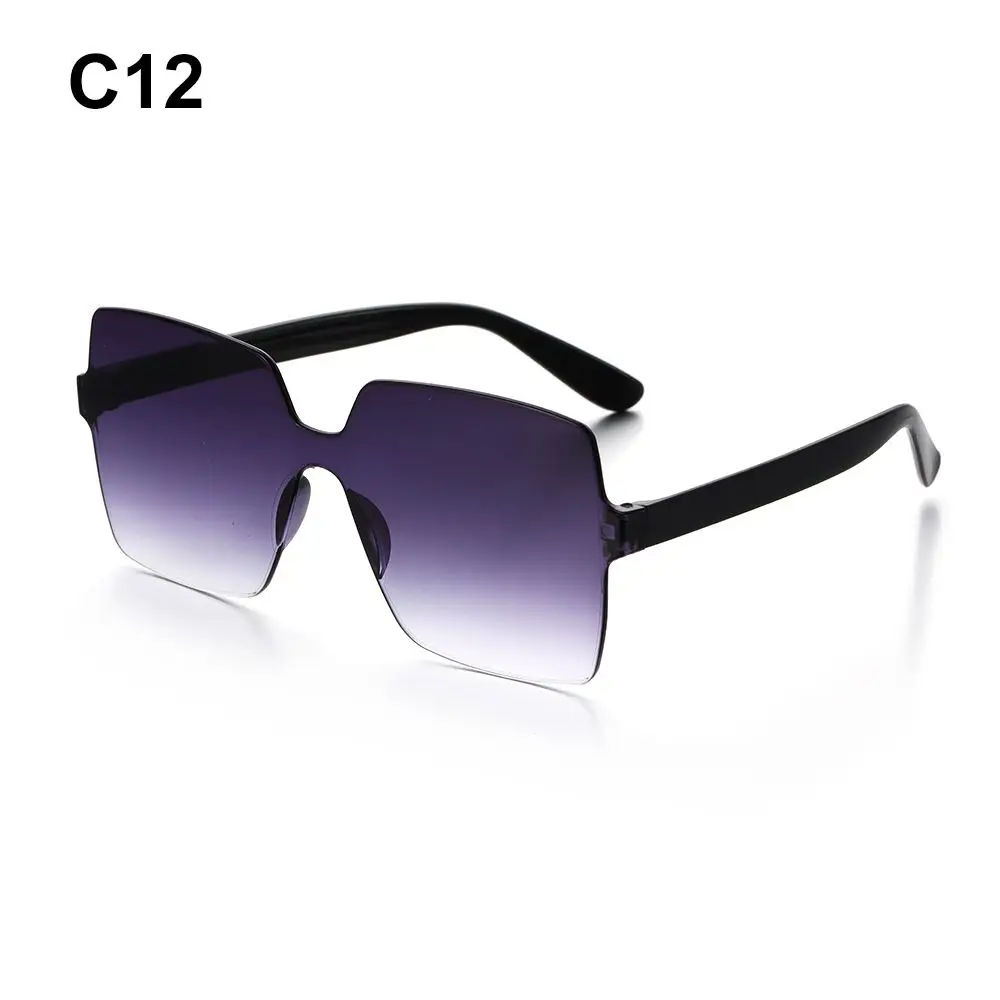 C12