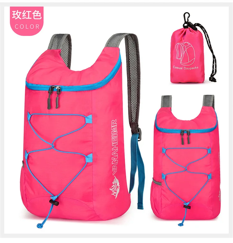 Compact y vibrante Esta mochila rosa es perfecta para tu próxima aventura