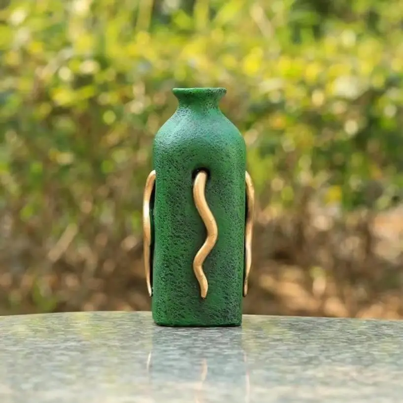 Maceta decorativa de resina – Estilo europeo para hogar y jardín - imagen 3