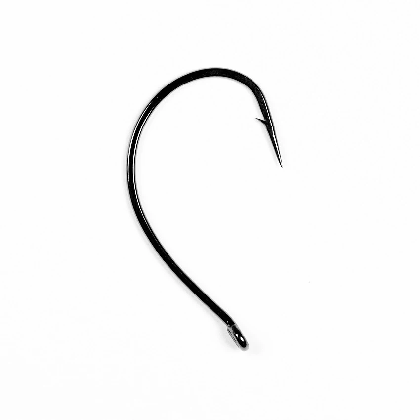 un gancho de pesca curvo diseñado para una captura efectiva