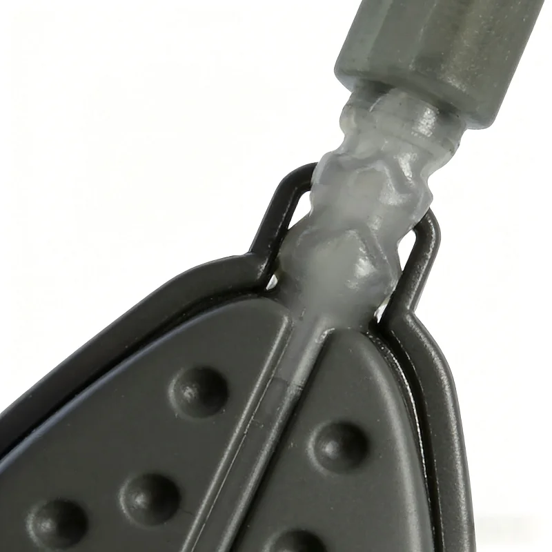 Alimentador de carpa con jaula anti-fondo y compartimentos tipo bote - imagen 2